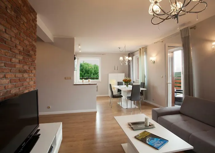 Sweet Na Gornej 스클라르스카포렘바